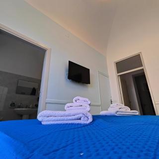 LA CASTELLANA APARTMENTS Vista panoramica sul mare, nel cuore storico di Carini, a due passi dal Duomo - 2