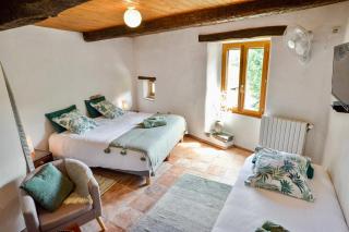 Mas de Boissière - Chambres d'hôtes avec piscine et jacuzzi - Cros - 0