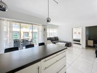 57m2 - 2 chambres, terrasse, Croisette-Martinez - 1