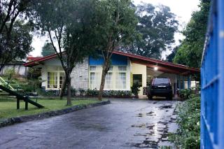 Rumah Engkong Villa & Studio - Bandungan - 4