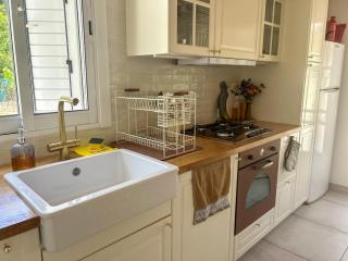 The OliveOrange Grove House! - Kalavasos - 4