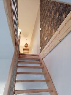 Duplex neuf avec extérieur - 8