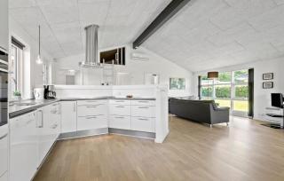 3 Bedroom Beautiful Home In Hovborg - Hovborg - 4