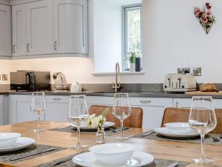 2 Bed in Aberdovey 75026 - 4