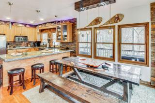 Riverfront Lake Lure Lodge with Deck on 13 Acres - Lake Lure - 5