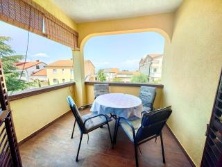 Apartments Lea 2 - Malinska - 8