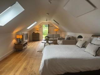 Studio-King Bed-Wye Valley Views - Trostrey - 0