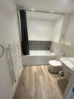 The Wokingham Retreat - 7