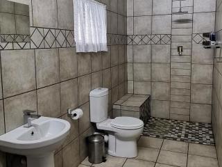Levubu Junction Lodge - Louis Trichardt - 2