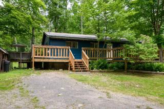 Cozy Cabin in the Forest w BBQ Firepit and More - Carleton Place - 5