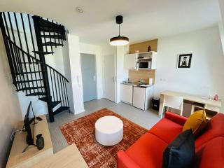 We Live In R - Duplex 501 - Reims - 9