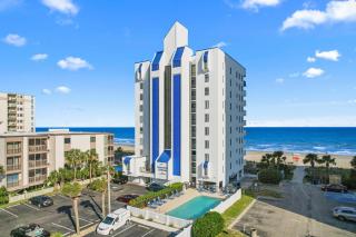 Elegant Oceanfront Escape - Myrtle Beach - 5