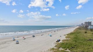 Sunrise Views- Pool - 4 Bds- 3 BR Oceanfront Charm - Myrtle Beach - 8