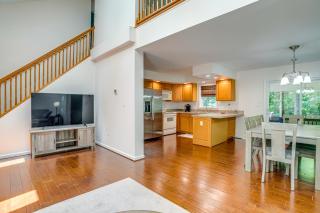 Spacious Virginia Retreat with Dock and Beach Access! - 5