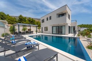 NEW Villa Apolina 4 en-suite bedrooms, sea views - Podstrana - 7