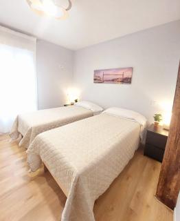 Habitación en apartamento con zonas comunes compartida HP - Bilbao - 0