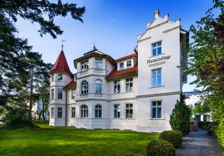 Villa Aesculap by Rujana - Binz - 0