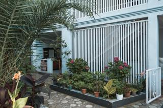 Nargiz's Guest House - Batumi - 8