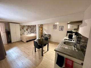 Studio Tout confort Centre historique rue calme - Aix-en-Provence - 0