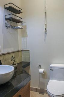 San Cayetano 3 with AC just a block away from the main square - 1