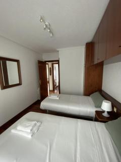 Apartamento con vistas al mar playa Berria-Santoña - Santoña - 4