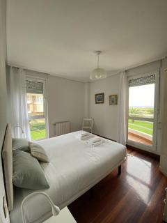 Apartamento con vistas al Mar playa Berria-Santoña - 2