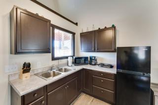 Oatman Studio with Fire Pit Near Bullhead City! - - 1