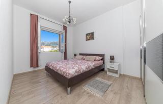 Nice Home In Kastel Novi With Kitchen - Kaštela - 3