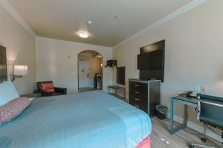 Gateway Inn and Suites San Francisco SFO Airport - 9