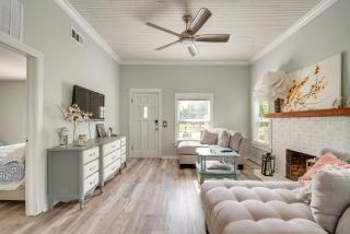 Walk to River and Shops Downtown Dunnellon Escape - 7