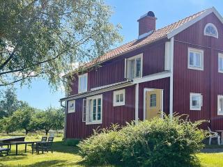 5 star holiday home in Urshult - 6