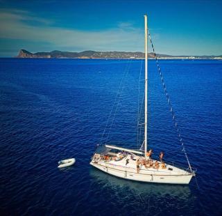 Hotel flotante MrRingo - Ibiza - 0