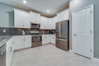 9 Bedroom Family Friendly Retreat -Champions Gate - Kissimmee - 8