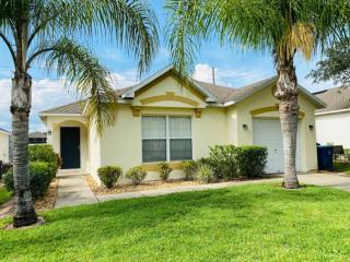 Southern Dunes Poolside Escape - Haines City - 8