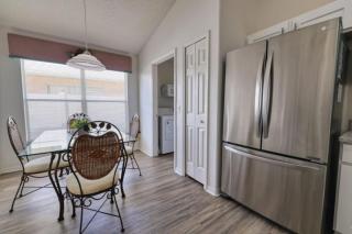 Vacation Home Base with Private Pool Near Disney - Kissimmee - 9