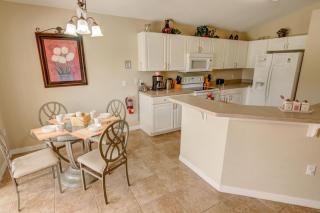 Highgate Park Dream Vacation Home - Davenport - 9