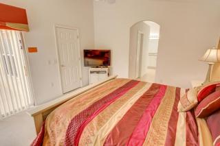 Highgate Park Dream Vacation Home - Davenport - 1