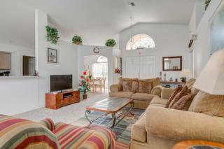 Dreamy Poolside Getaway - Haines City - 2