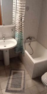 Anna's Apartment 4 - Sea View stay for 3 in Lixouri - Lixouri - 3