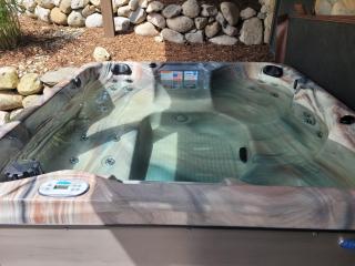 Weatherwood - Gorgeous Luxury Cabin With Spa! - 9