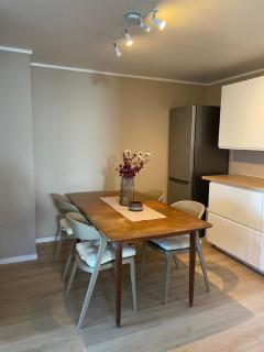 Well-Equipped Apartment with Stunning Views - Bodø - 5