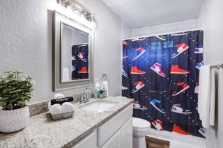 The shoe LA-LA house - 3