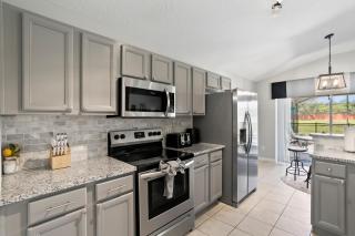 615 - Superb Themed Roomed 5 Bed Villa with Private West Facing Pool and Spa with No Rear Neighbors - 4