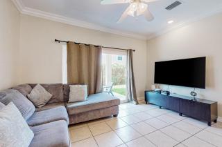 Moon Dancer Condominiums 3 - 6