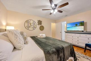Townhome in PBG, king bed, pergola, BBQ & fire pit - Palm Beach Gardens - 9