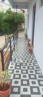 Varaha Homestay Hampi - 2