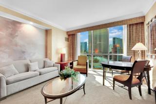 High Rise Condo Las Vegas - 8