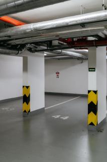 Prague Days - Studio - Serene Balcony - Garage Parking - Large TV with Netflix - Prague - 4