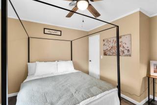 Small cozy ranch - 8