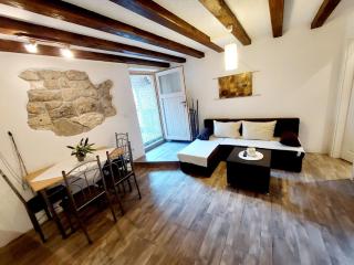 Anana Apartment - 1